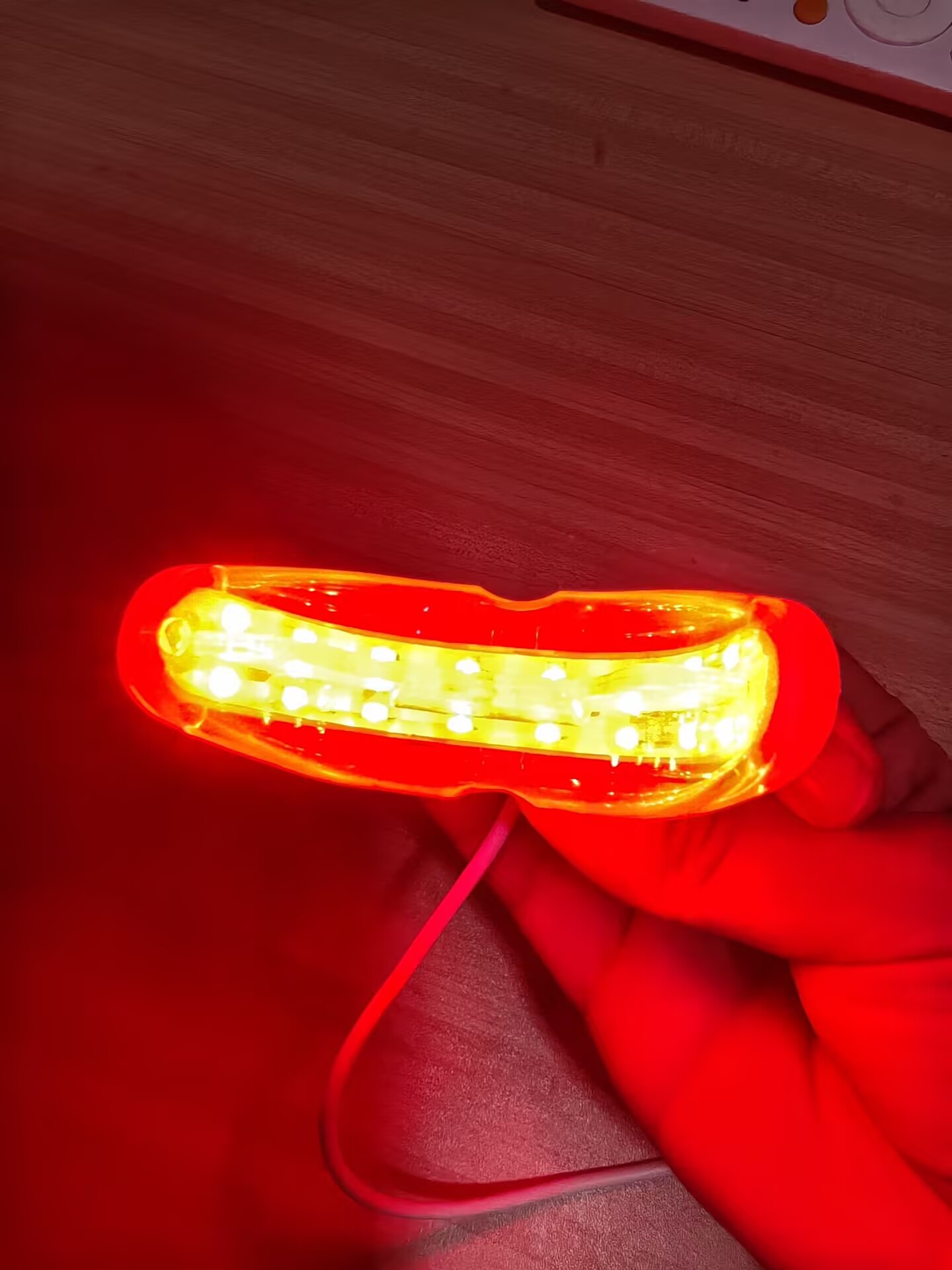 การบำบัดด้วยเลเซอร์ LED - การร - Teeth Whitening Laser Treatment บทวิจารณ์และราคา